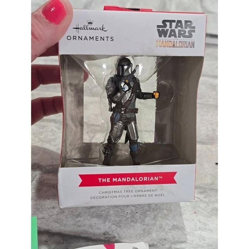 STAR WARS The Mandalorian - Hallmark Christmas Tree Ornament